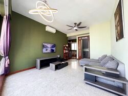 Palm Gardens (D23), Condominium #608020061